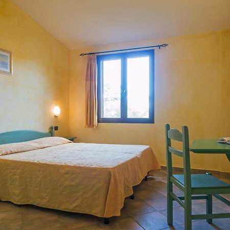 Appartamento Magnolia Cala Liberotto Exterior foto