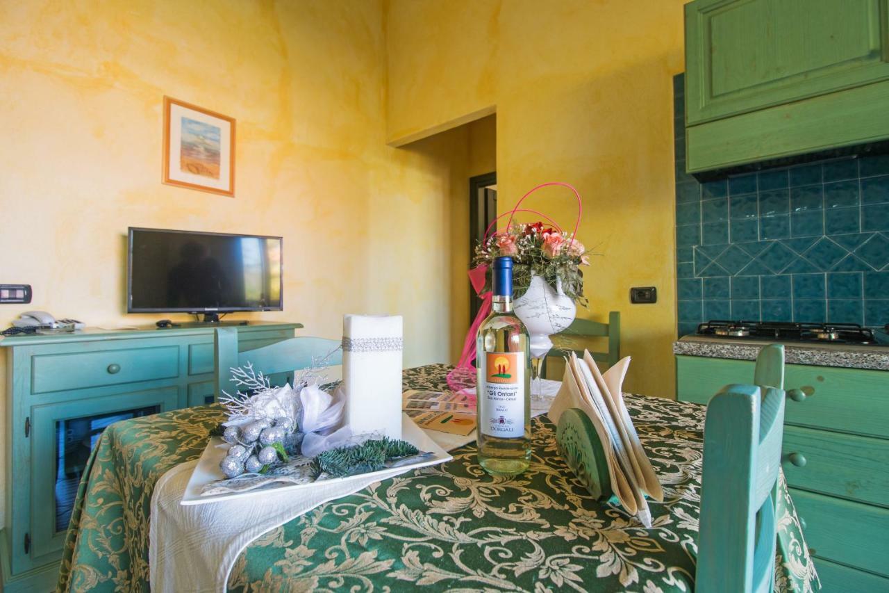 Appartamento Magnolia Cala Liberotto Exterior foto